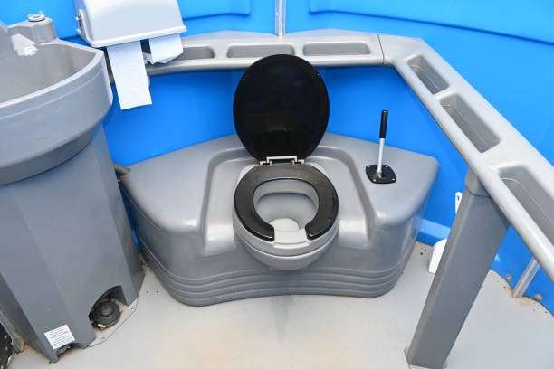 Best Local porta potty services  in Grandview Plaza, KS